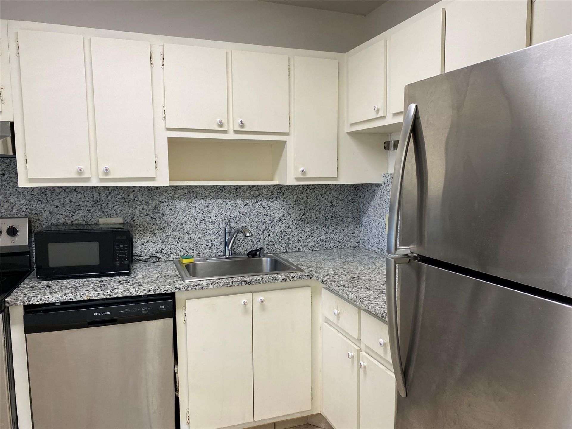 7807 Golf Circle Drive, Unit 306, Margate, FL 33063 Photo