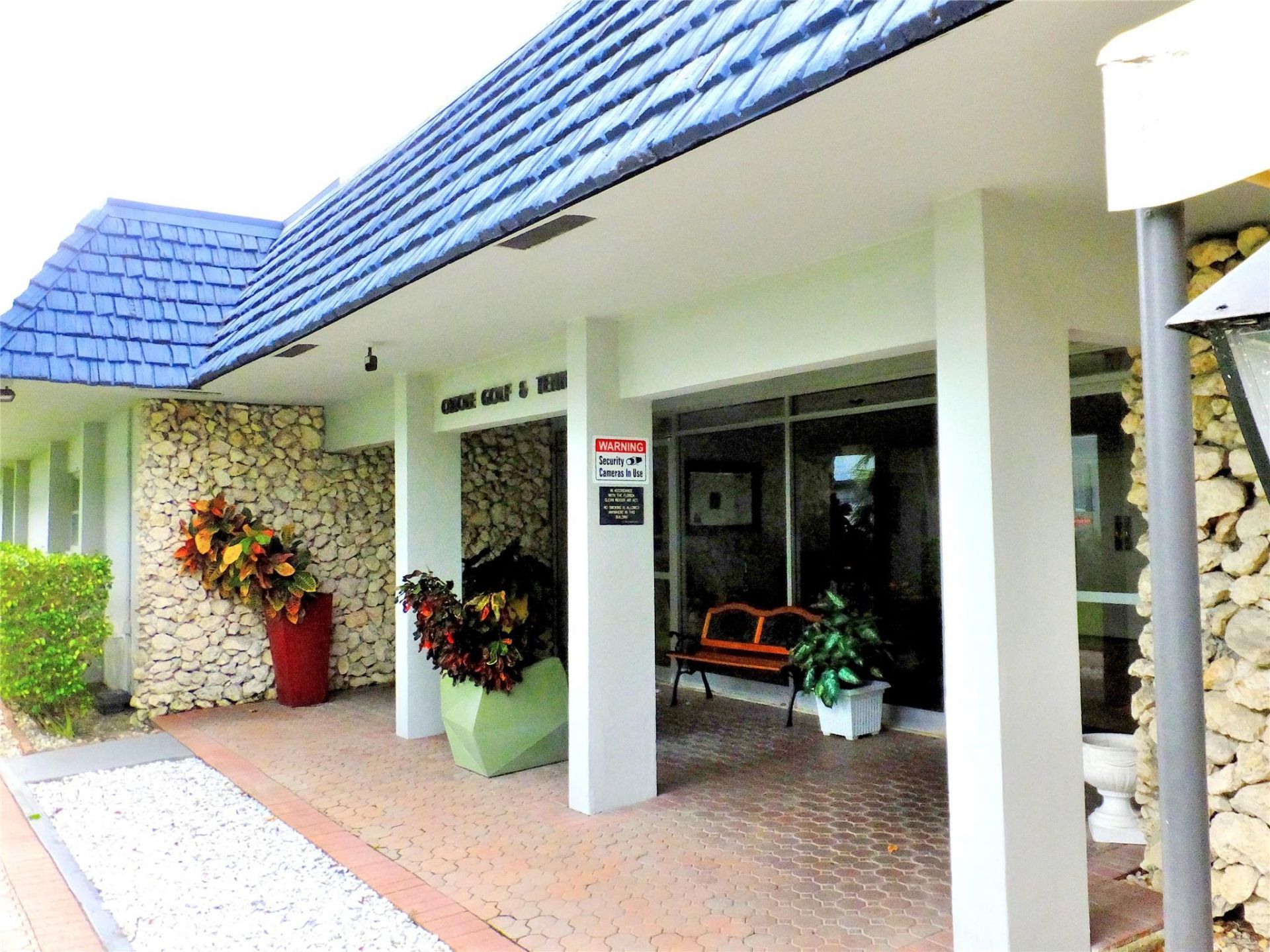 7807 Golf Circle Drive, Unit 306, Margate, FL 33063 Photo