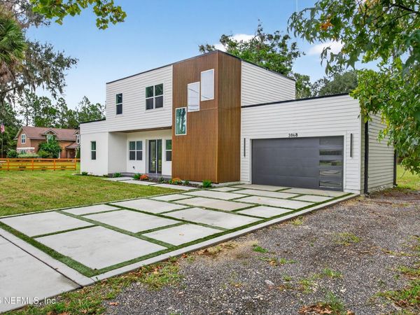3868 CEDAR POINT Road, Jacksonville, FL 32226