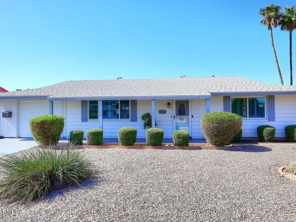 11442 N COGGINS Drive, Sun City, AZ 85351