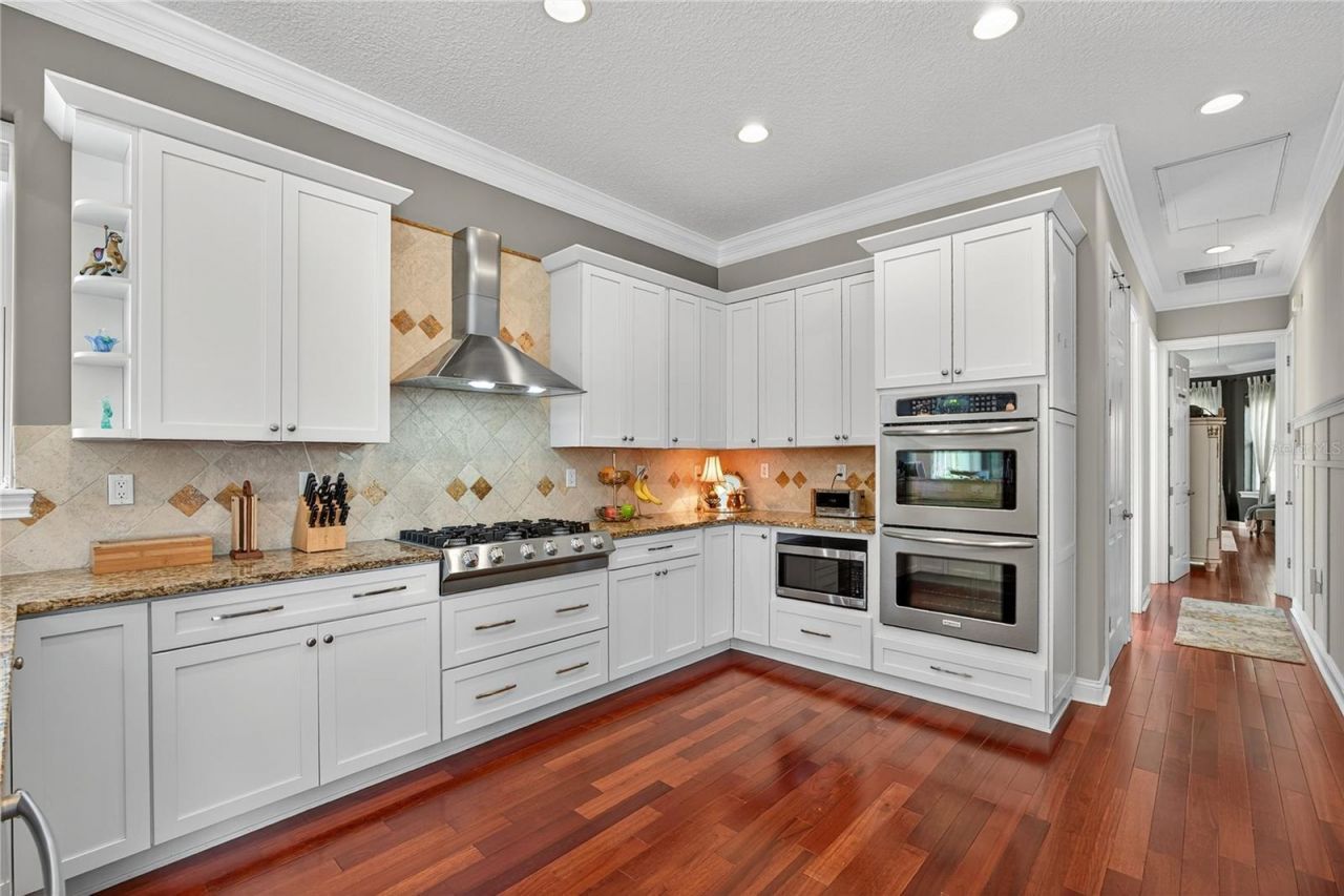 301 Saratoga Drive, Satsuma, FL 32189 Photo