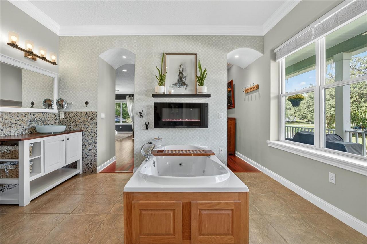 301 Saratoga Drive, Satsuma, FL 32189 Photo