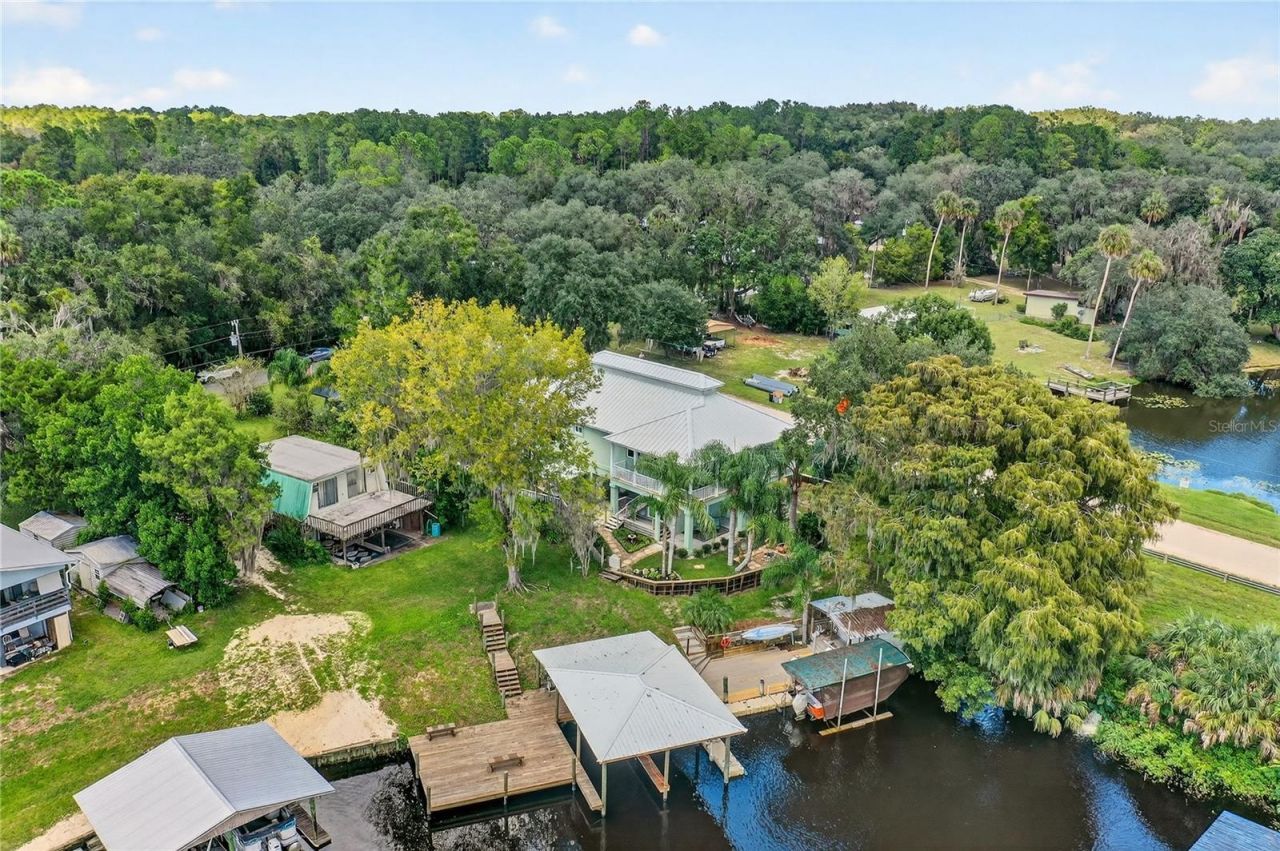 301 Saratoga Drive, Satsuma, FL 32189 Photo