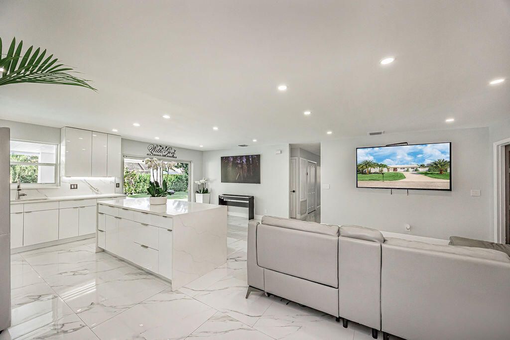 1881 Caribbean Road W, Lake Clarke Shores, FL 33406 Photo