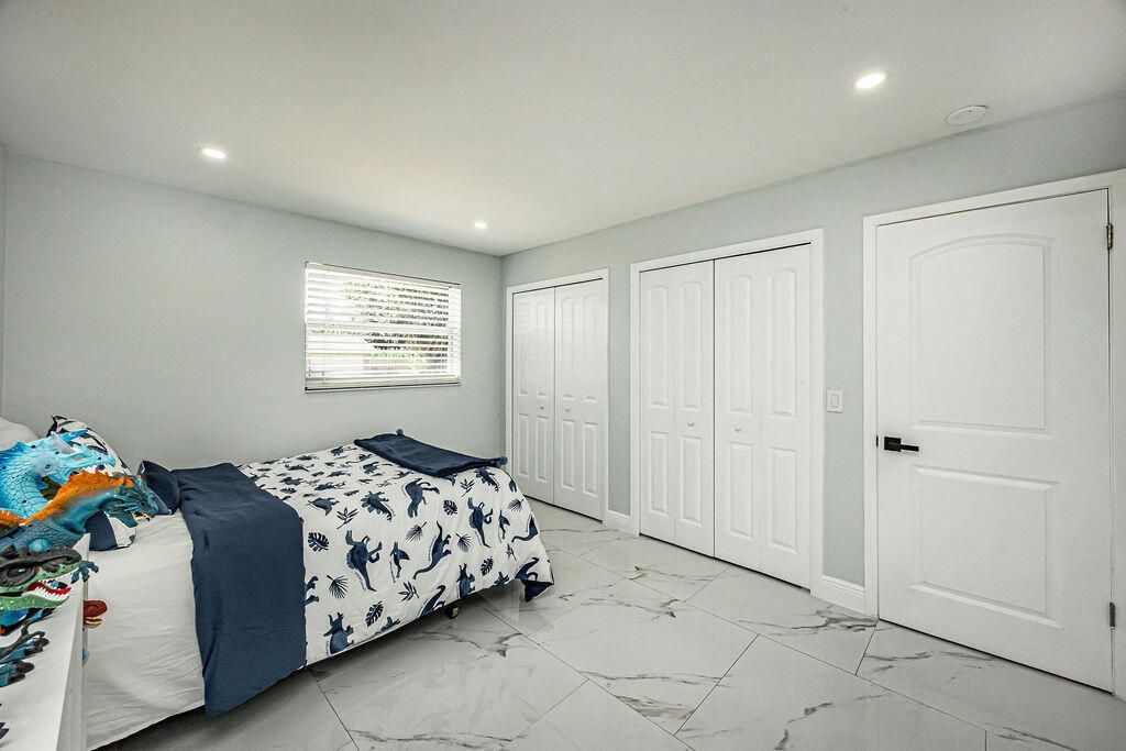 1881 Caribbean Road W, Lake Clarke Shores, FL 33406 Photo