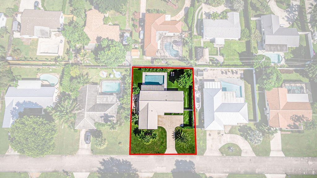 1881 Caribbean Road W, Lake Clarke Shores, FL 33406 Photo