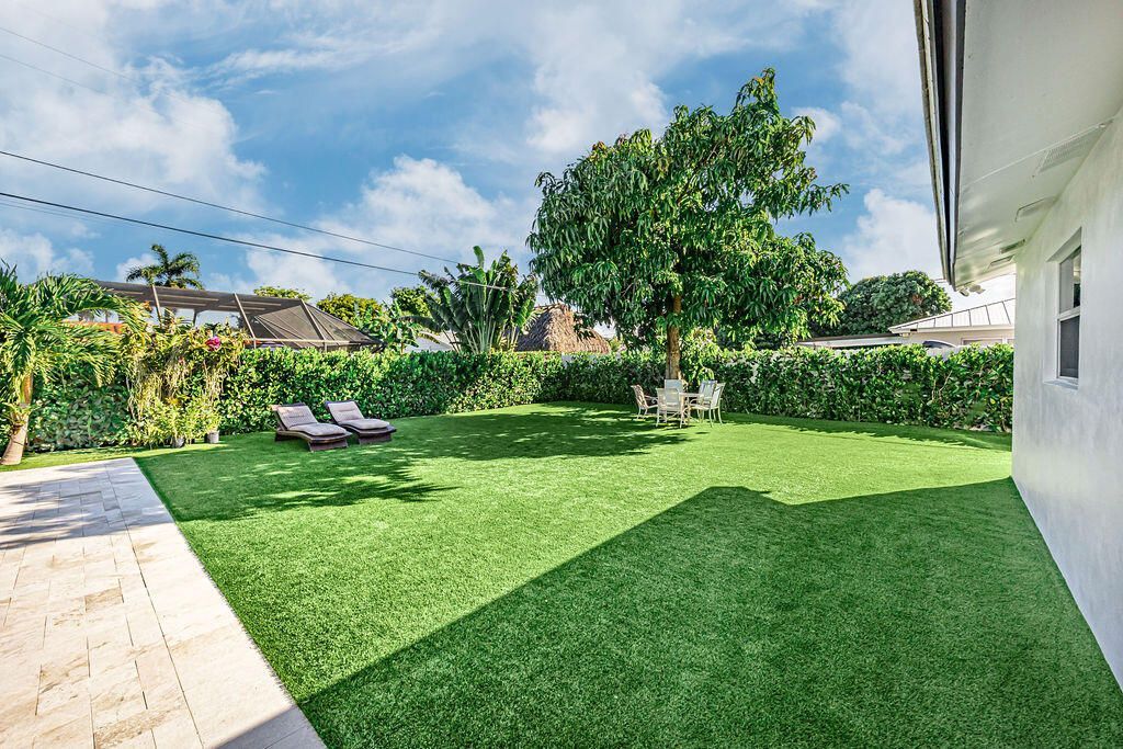 1881 Caribbean Road W, Lake Clarke Shores, FL 33406 Photo