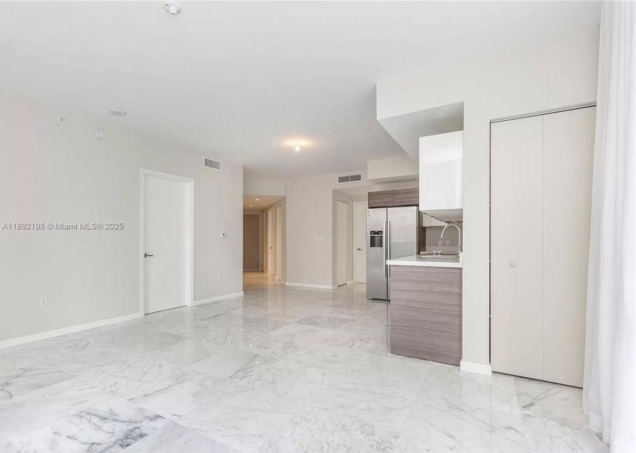 1010 SW 2nd Ave, Unit 603, Miami, FL 33130 Photo