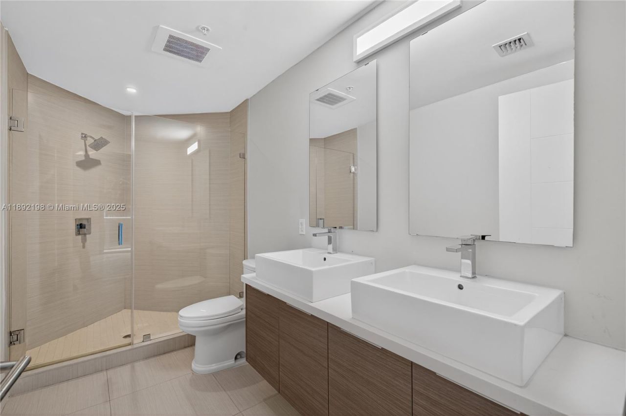 1010 SW 2nd Ave, Unit 603, Miami, FL 33130 Photo