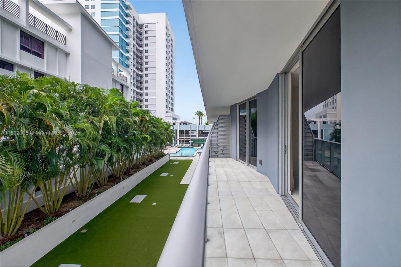 1010 SW 2nd Ave, Unit 603, Miami, FL 33130 Photo