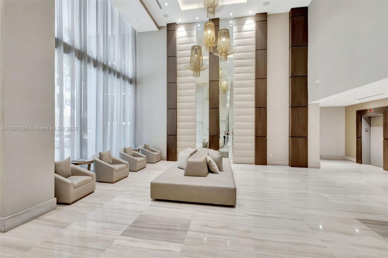 1010 SW 2nd Ave, Unit 603, Miami, FL 33130 Photo