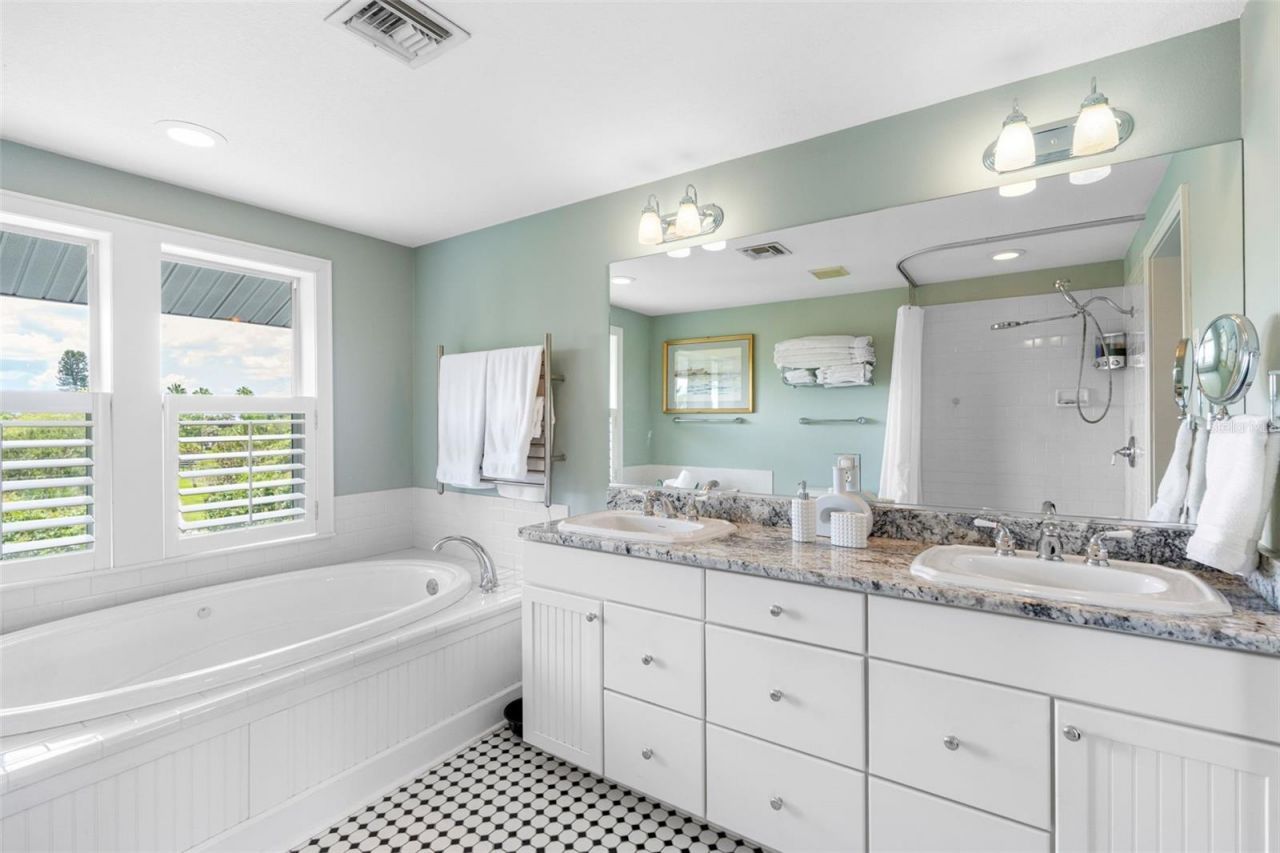 1215 Bayshore Drive, Terra Ceia, FL 34250 Photo