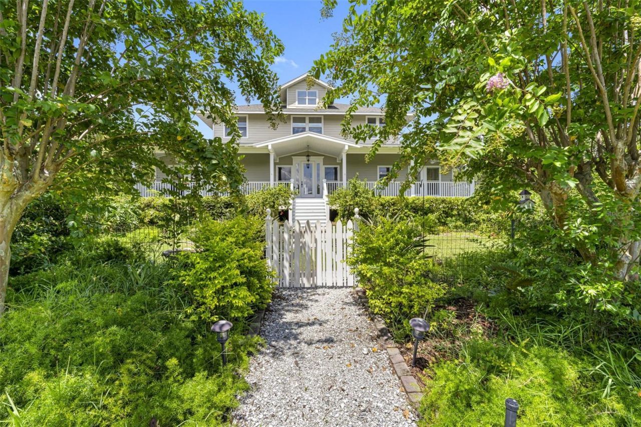 1215 Bayshore Drive, Terra Ceia, FL 34250 Photo