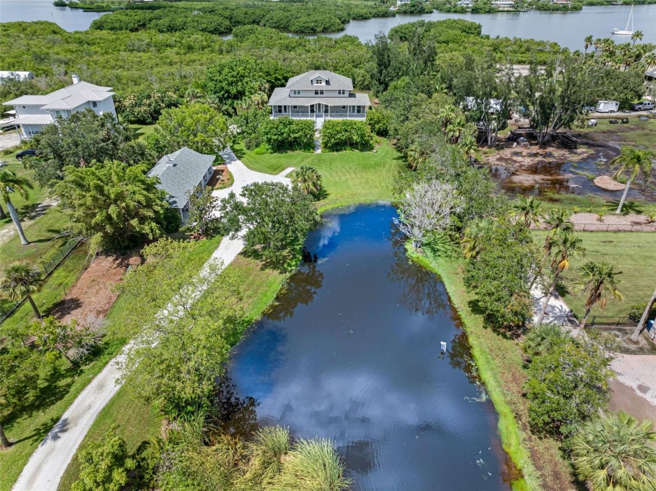 1215 Bayshore Drive, Terra Ceia, FL 34250 Photo