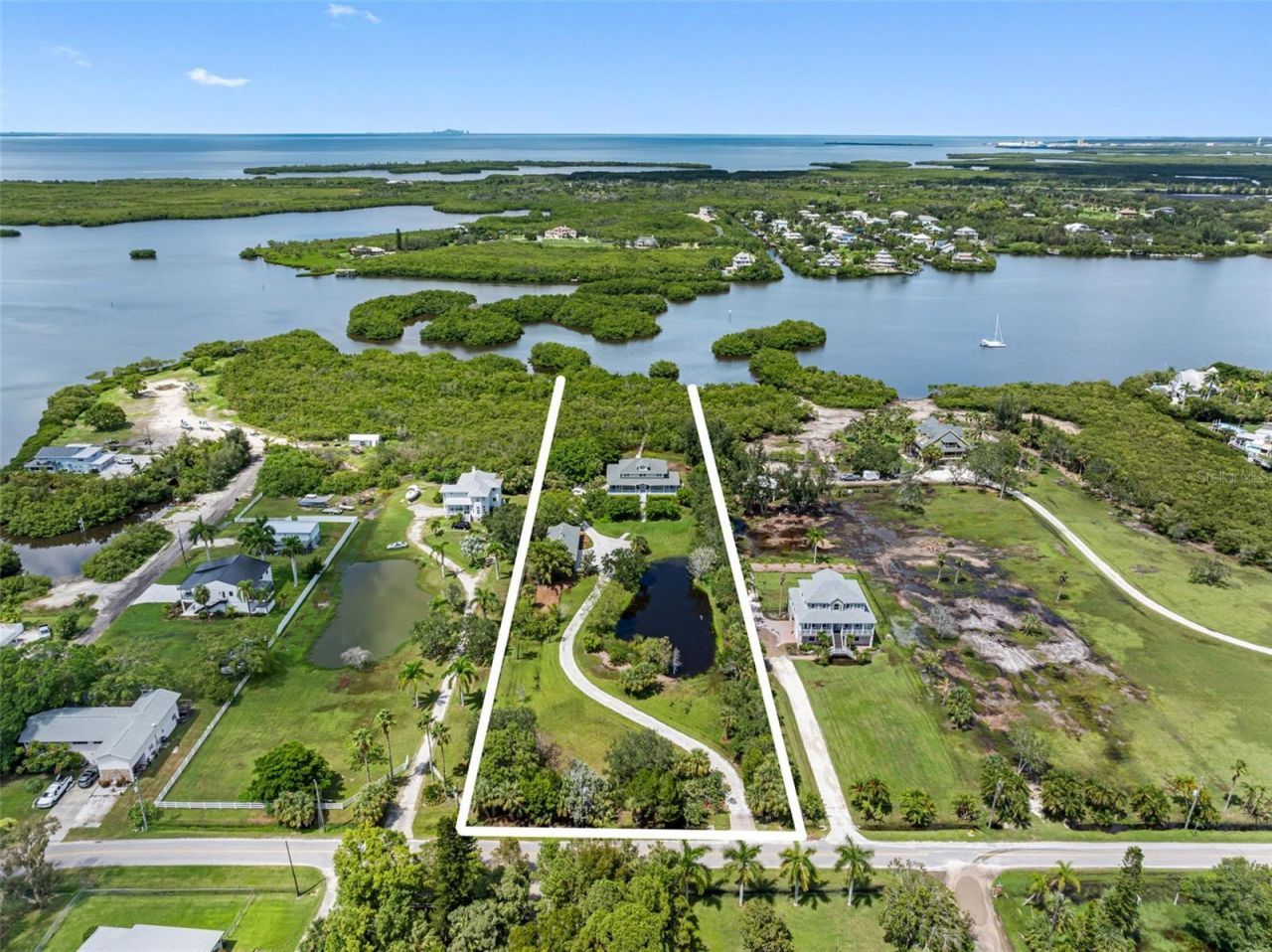 1215 Bayshore Drive, Terra Ceia, FL 34250 Photo