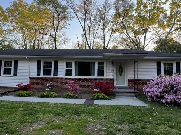 1200 Harton Blvd, Tullahoma, TN 37388