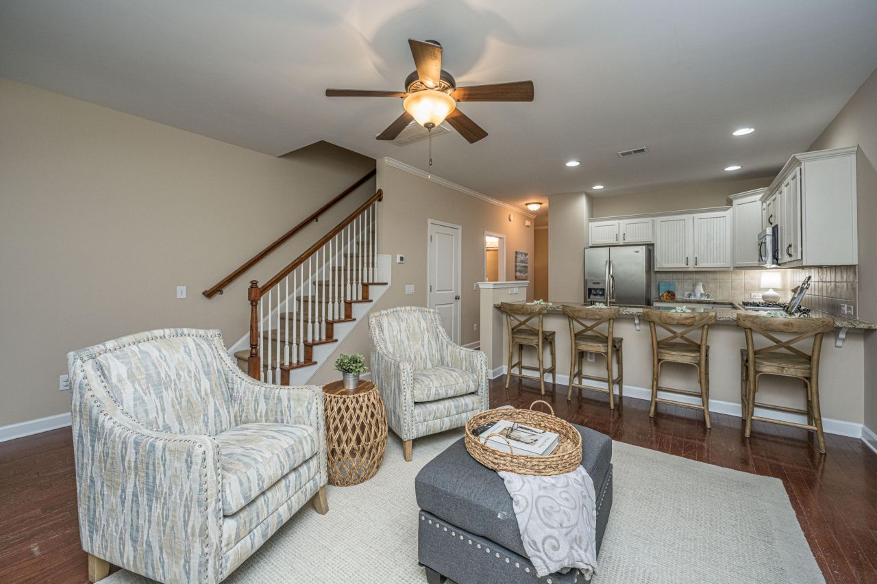 2412 Kings Gate Lane Photo 12