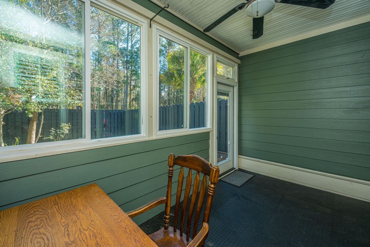 2412 Kings Gate Lane Photo 17