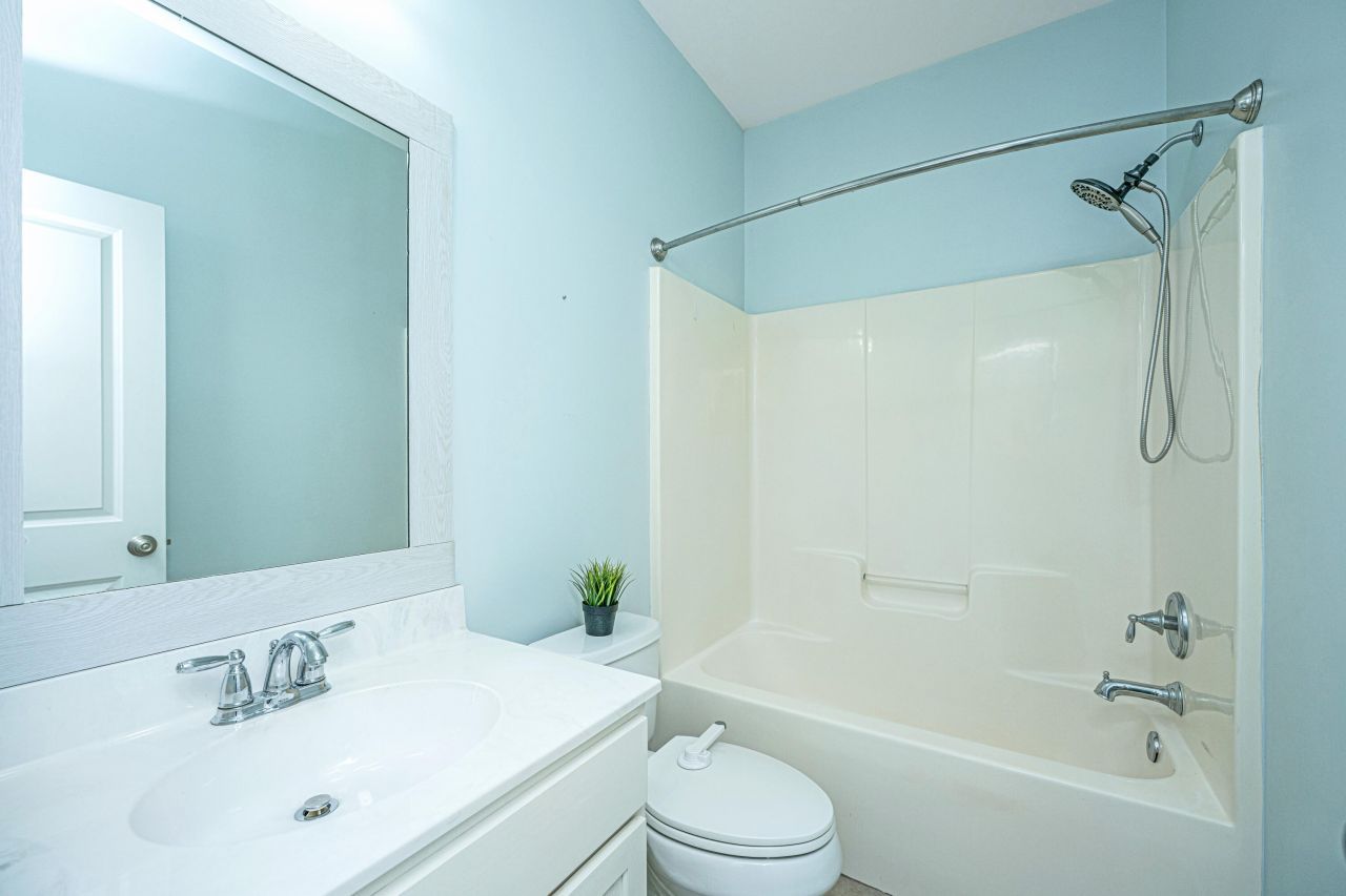 2412 Kings Gate Lane Photo 26