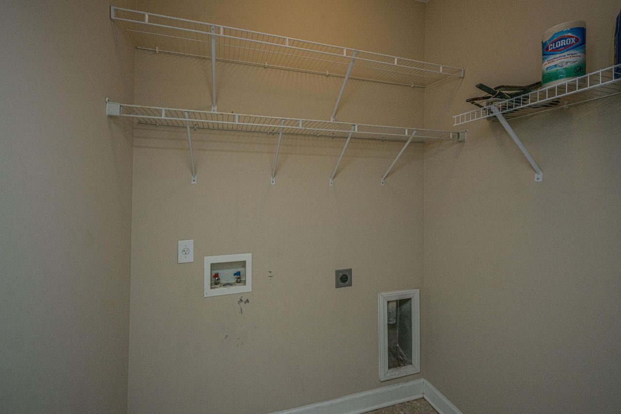 2412 Kings Gate Lane Photo 29