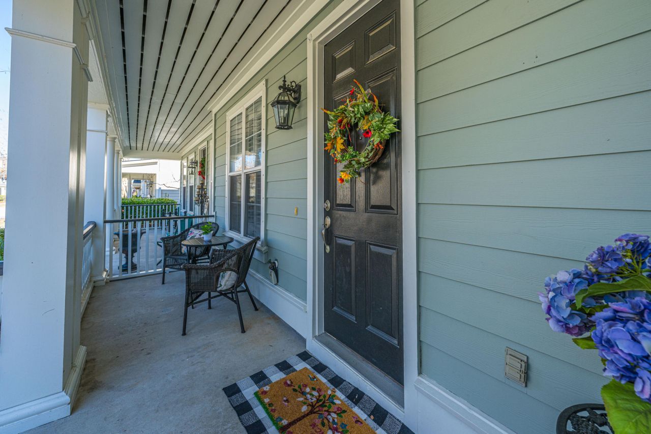 2412 Kings Gate Lane Photo 37