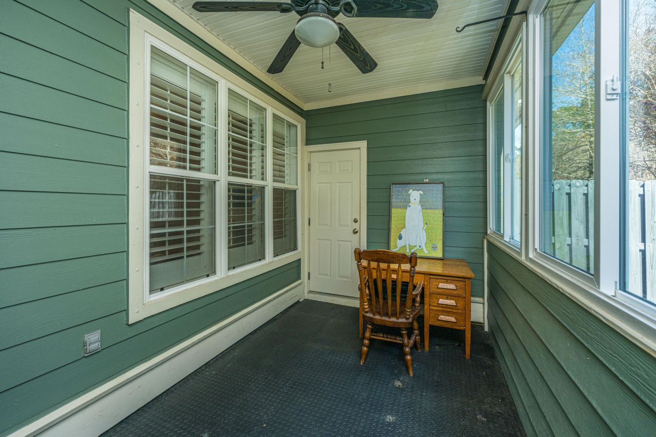 2412 Kings Gate Lane Photo 42