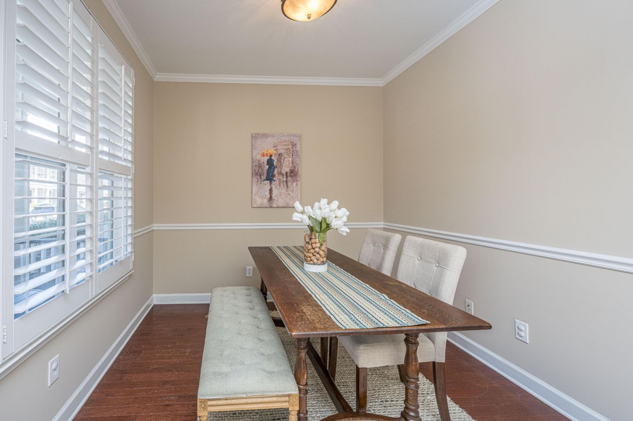 2412 Kings Gate Lane Photo 5