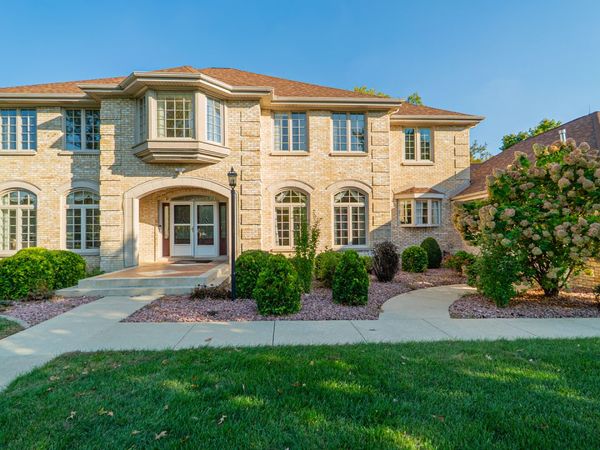 310 Barrington Drive, Bourbonnais, IL 60914