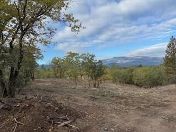 Merlin Sanitarium Road, Unit Lot #28, Merlin, OR 97532