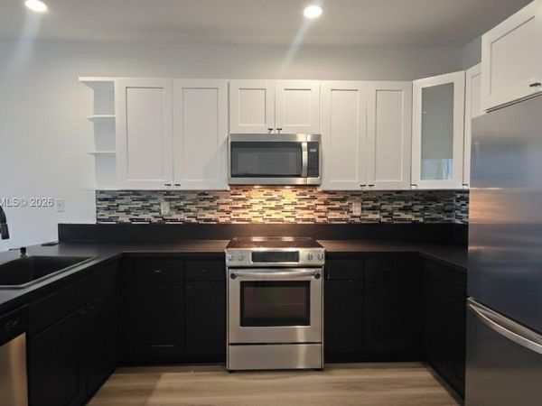 7406 NW 108th Path, Unit 7406, Doral, FL 33178