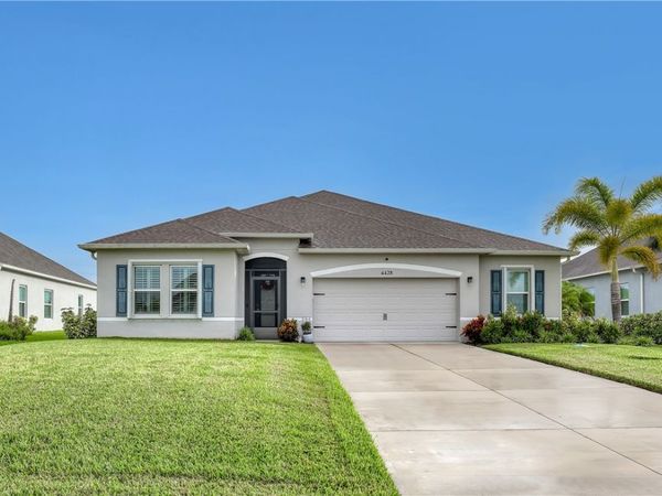 4428 Lago Vista Drive, Micco, FL 32976