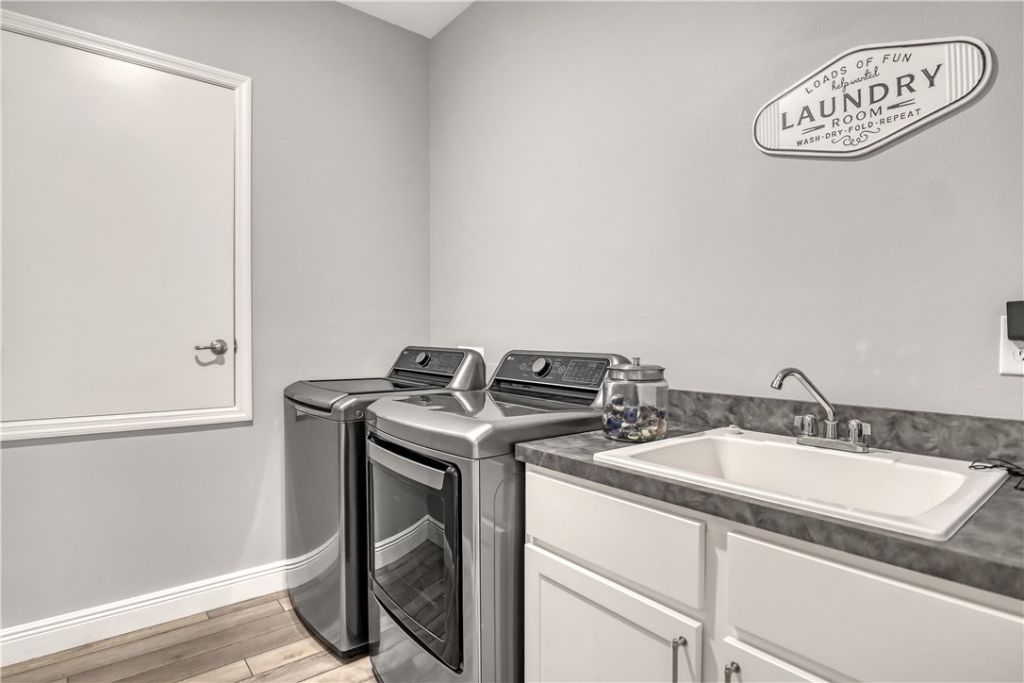 4428 Lago Vista Drive, Micco, FL 32976 Photo