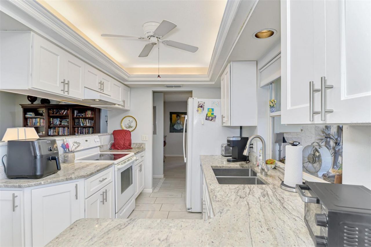 3168 E Village Drive, Venice, FL 34293 Photo