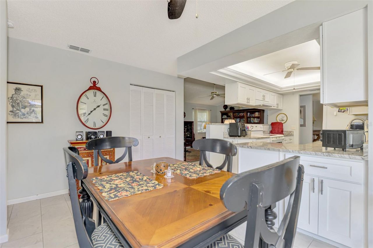 3168 E Village Drive, Venice, FL 34293 Photo