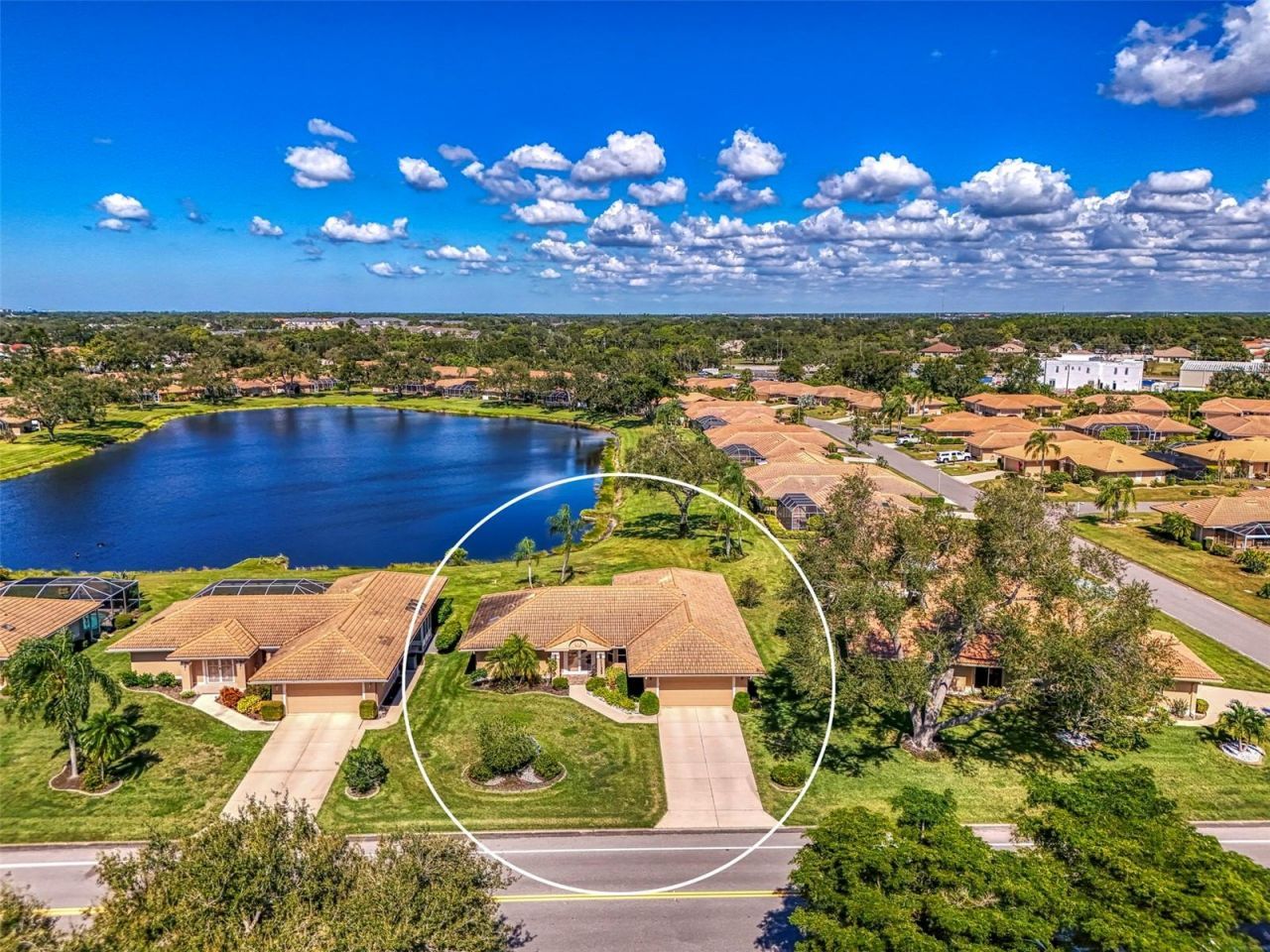 3168 E Village Drive, Venice, FL 34293 Photo