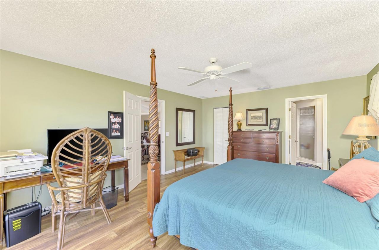 3168 E Village Drive, Venice, FL 34293 Photo