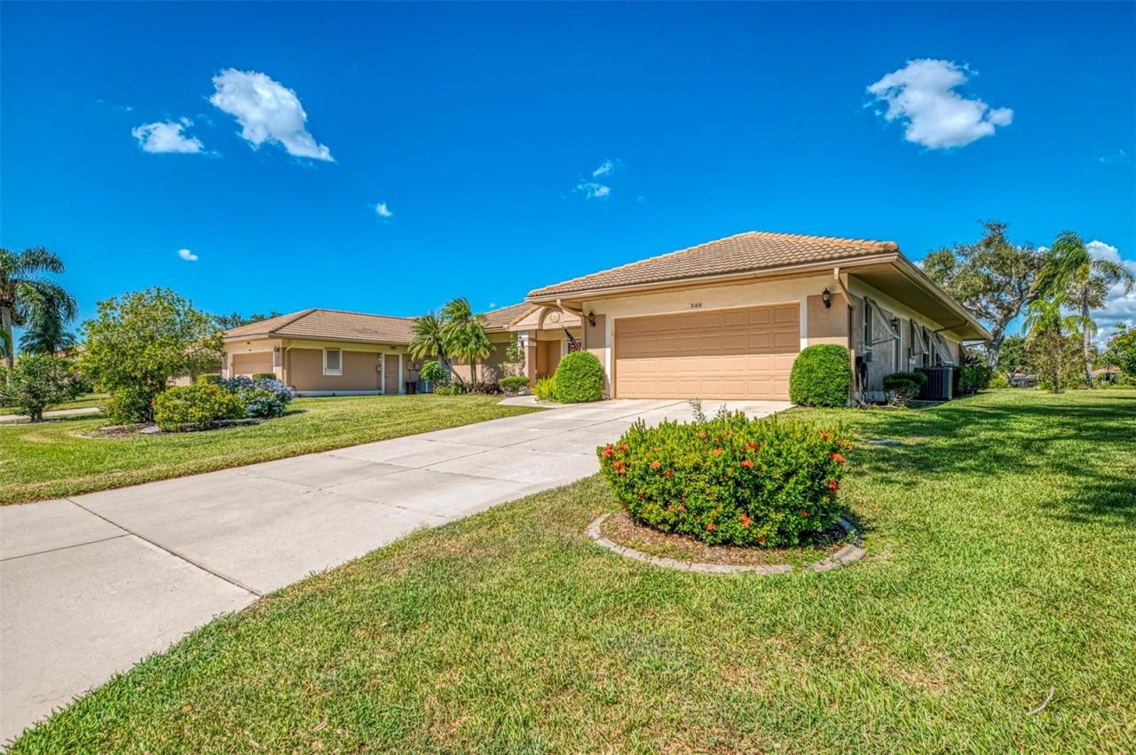 3168 E Village Drive, Venice, FL 34293 Photo
