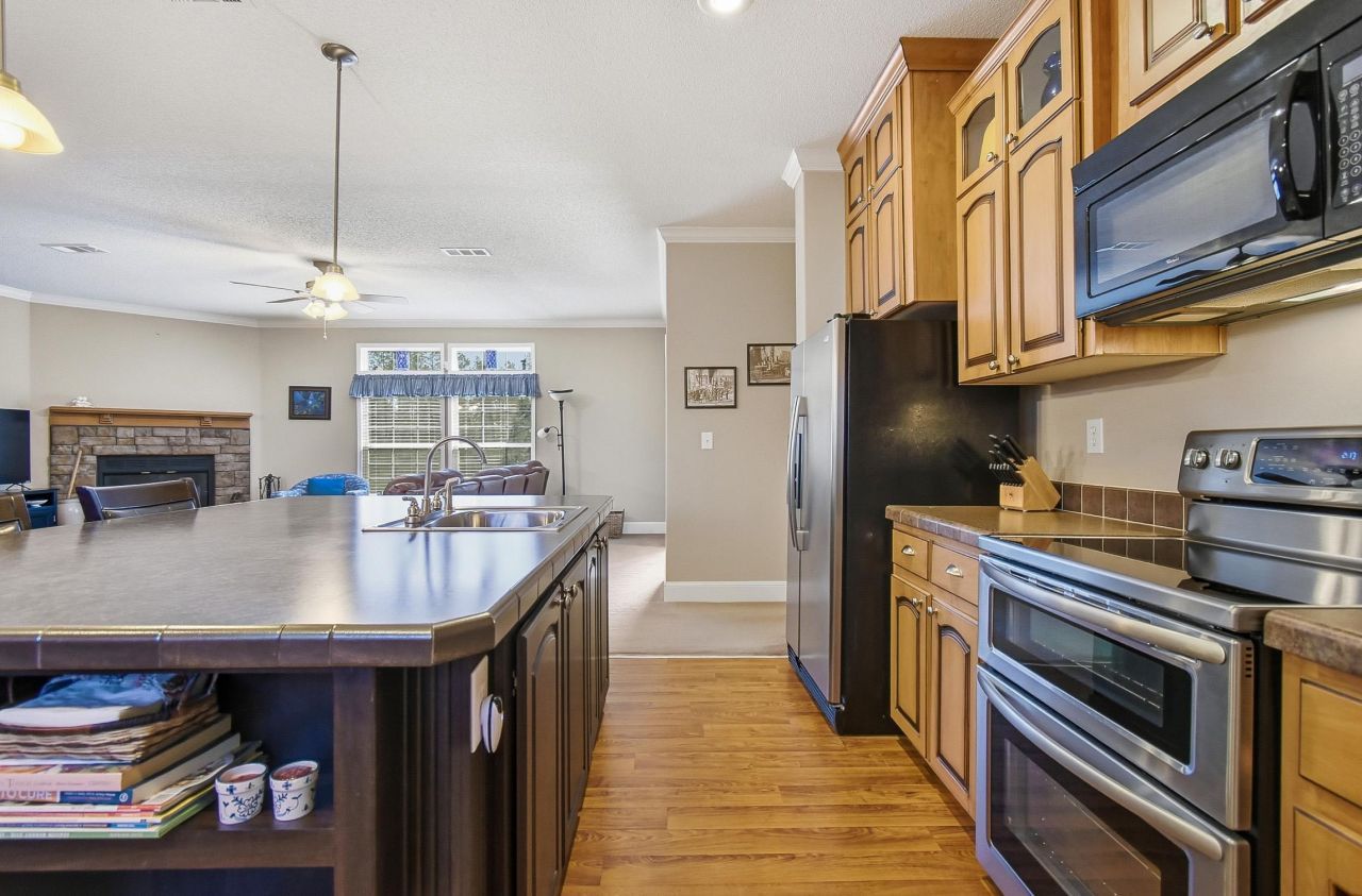 641 SE Sequoyah Trail, Lee, FL 32059 Photo