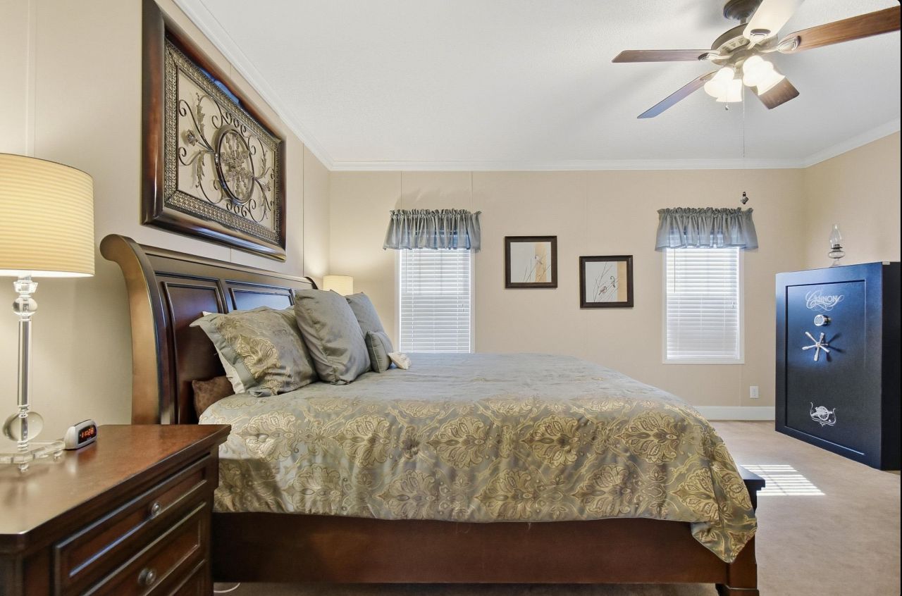 641 SE Sequoyah Trail, Lee, FL 32059 Photo