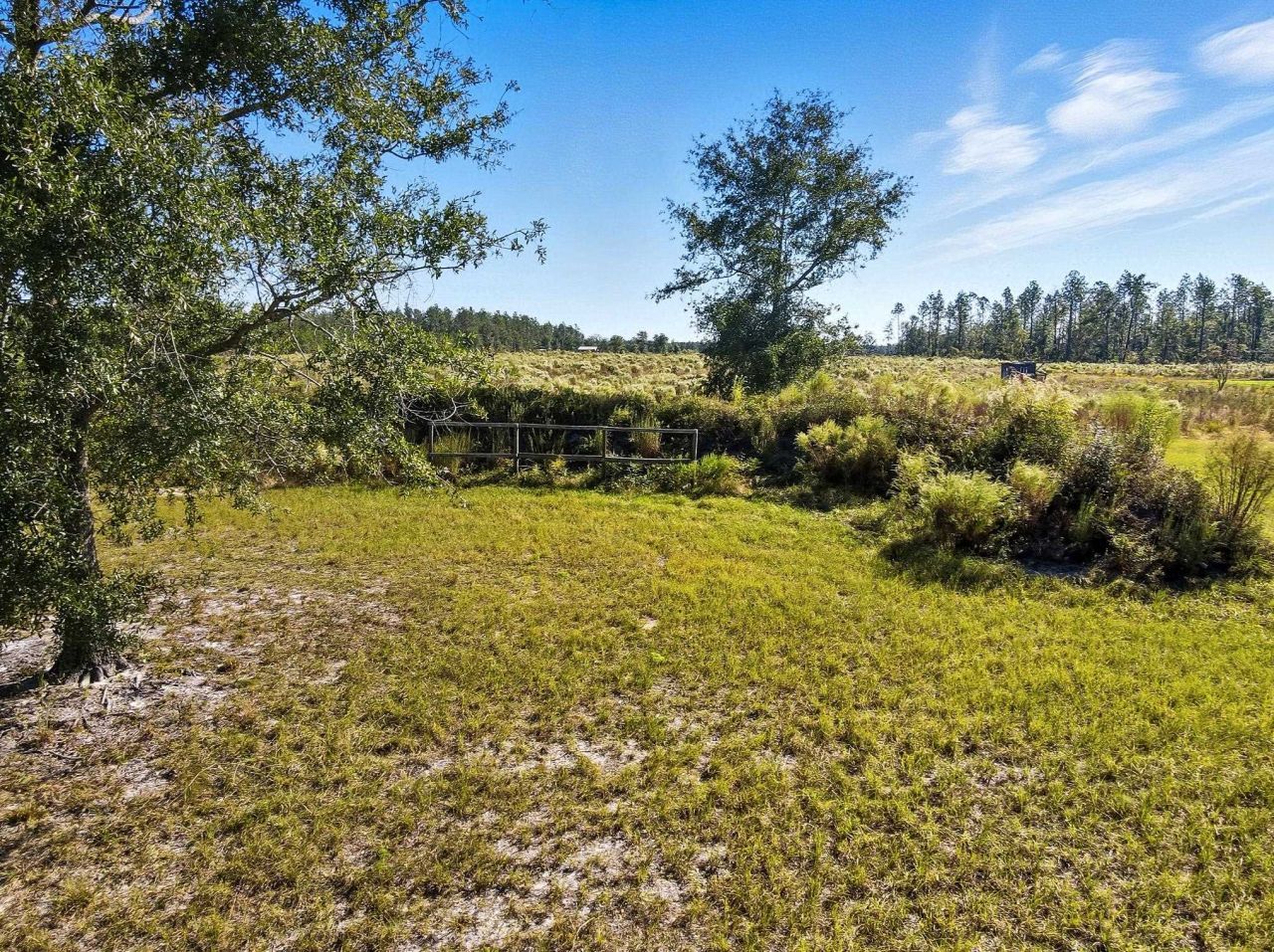641 SE Sequoyah Trail, Lee, FL 32059 Photo
