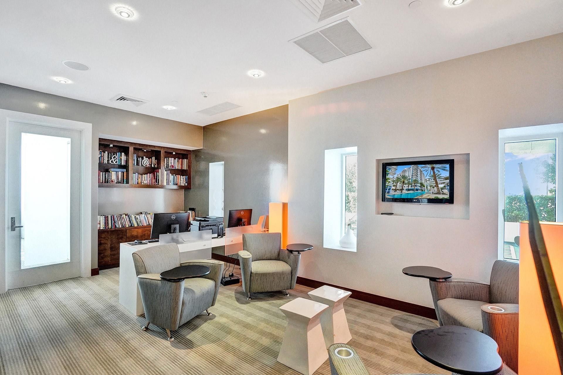 2831 N Ocean Boulevard, Unit 303N, Fort Lauderdale, FL 33308 Photo