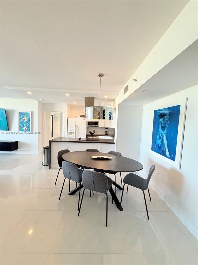 90 Alton Rd, Unit 909, Miami Beach, FL 33139 Photo