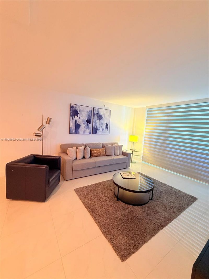 90 Alton Rd, Unit 909, Miami Beach, FL 33139 Photo