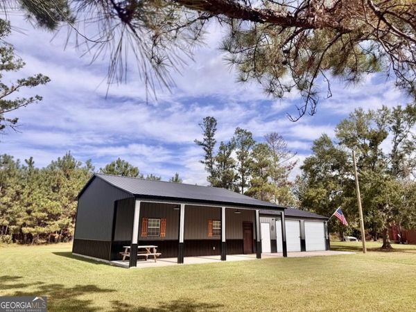 111 Dead River Road, Glenwood, GA 30428