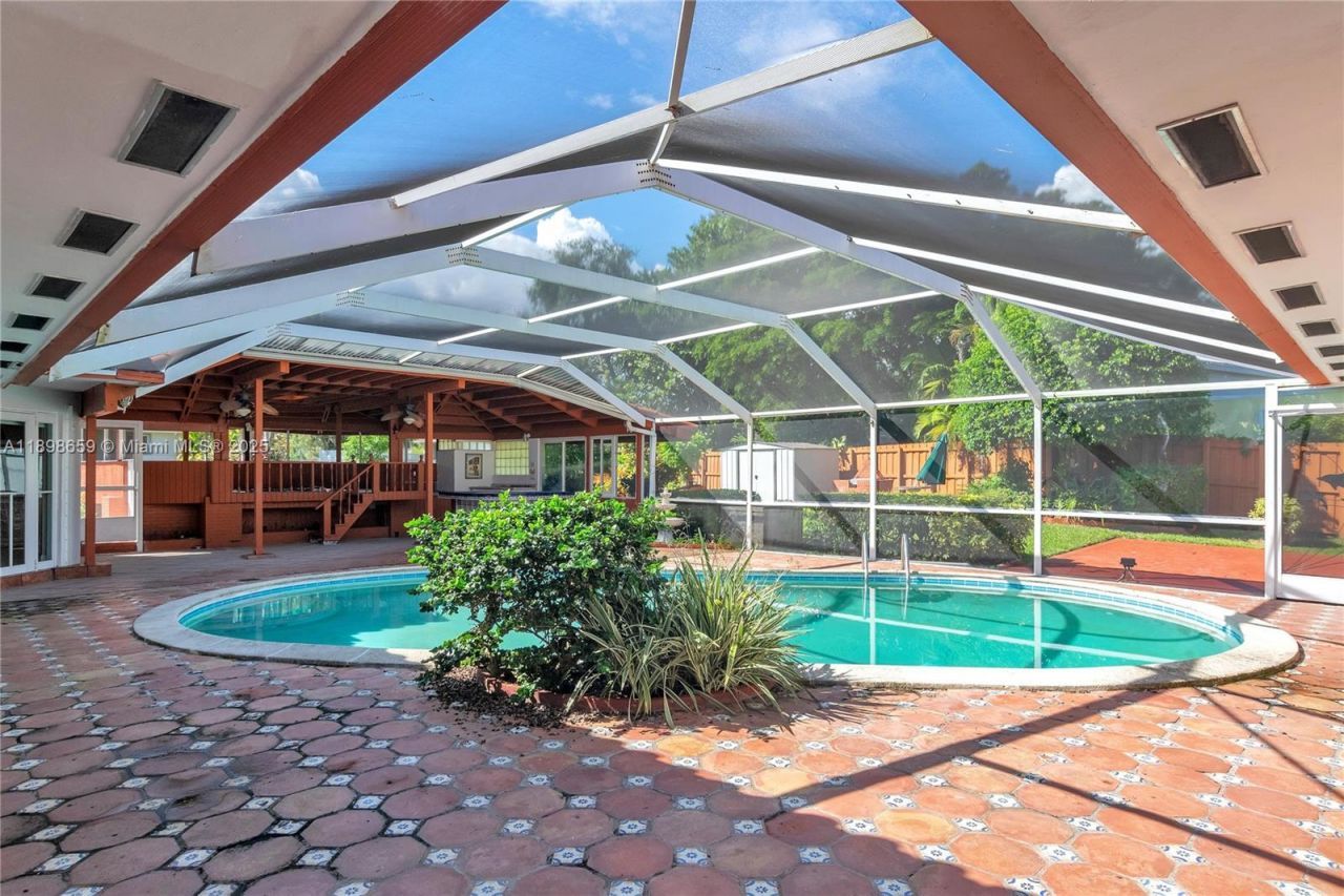 17320 SW 89th Ave, Palmetto Bay, FL 33157 Photo