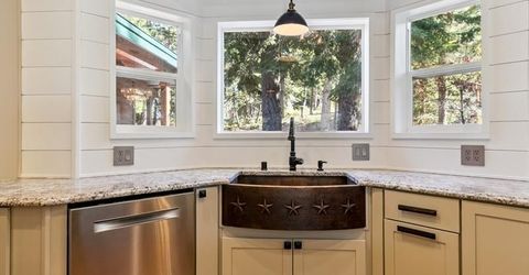 236 Uplands Way, South Lake Tahoe, CA 96150 Photo