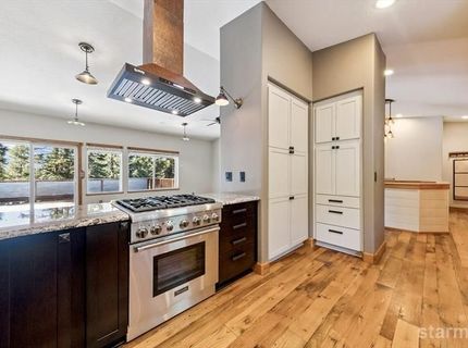 236 Uplands Way, South Lake Tahoe, CA 96150 Photo