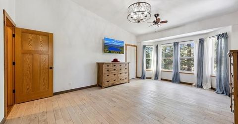 236 Uplands Way, South Lake Tahoe, CA 96150 Photo