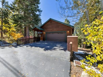 236 Uplands Way, South Lake Tahoe, CA 96150 Photo