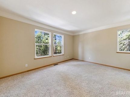 236 Uplands Way, South Lake Tahoe, CA 96150 Photo